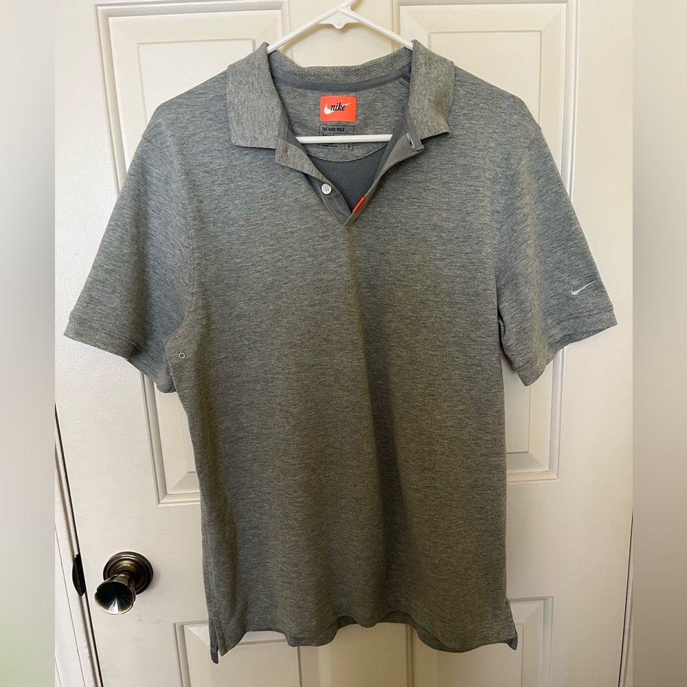 Men’s Nike polo shirt